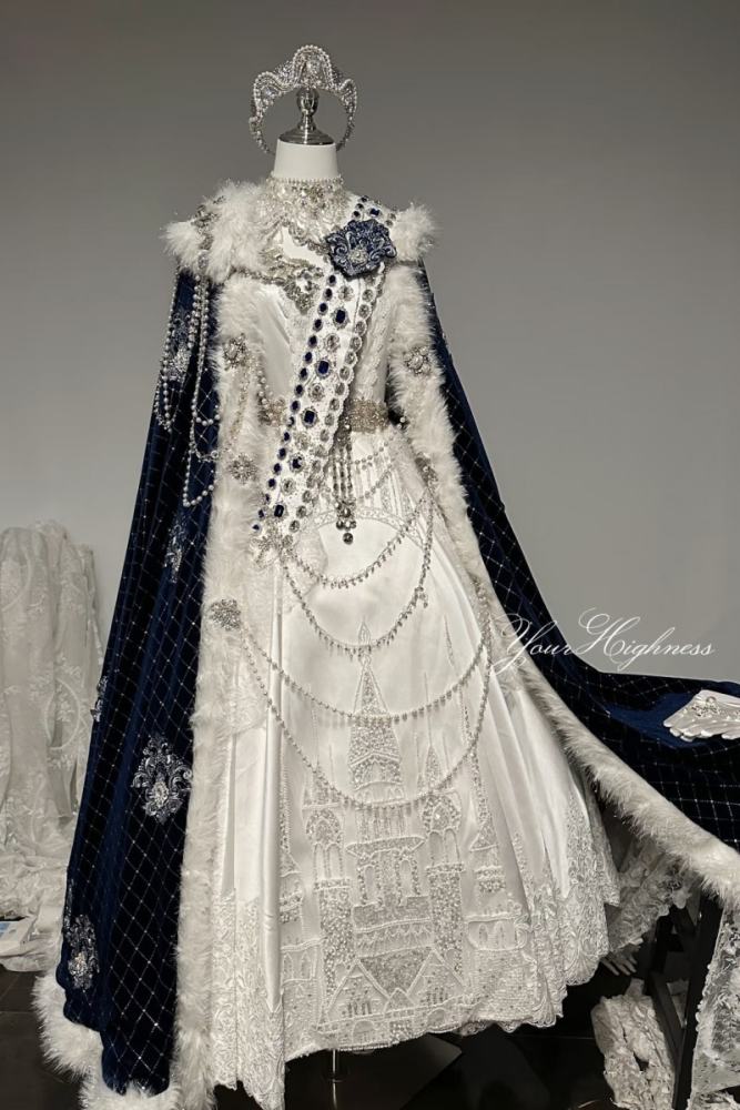 Your Highness ~The Second Queen~ Retro Court Lolita OP Cape and Necklace