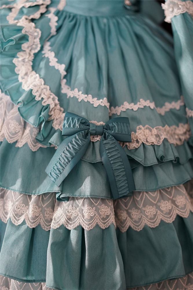 Henrietta Eternal France Doll Lolita Dress, Hat and Choker