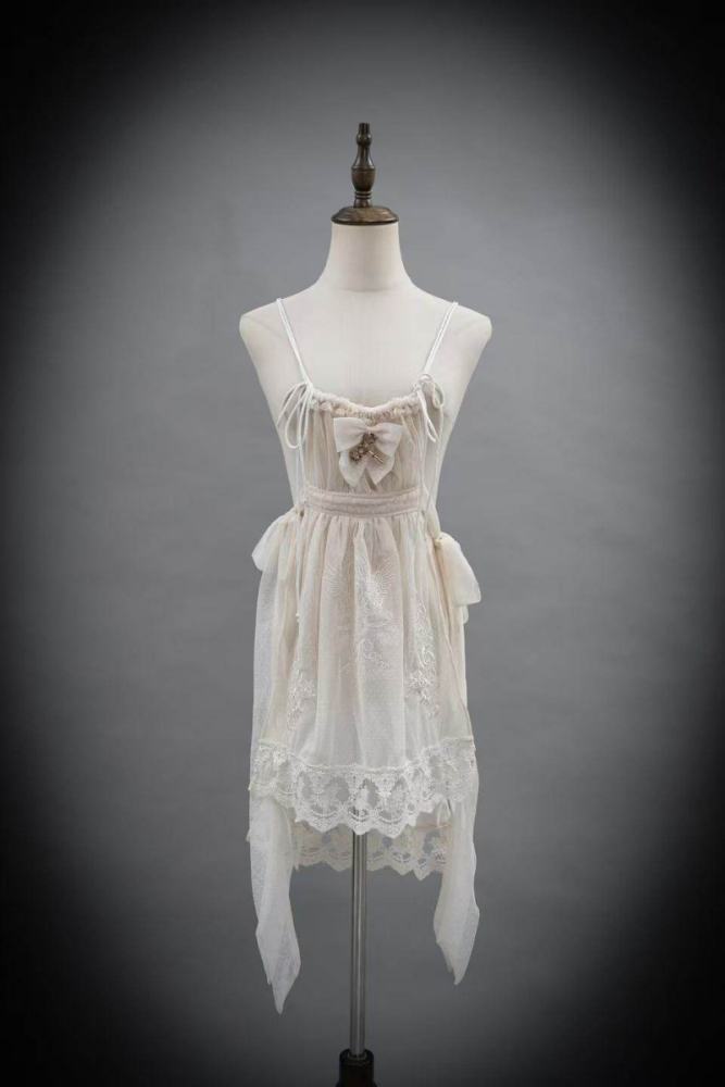 Hyq ～Symbiotic Doll～ Gothic Lolita Blouse Apron and Coat