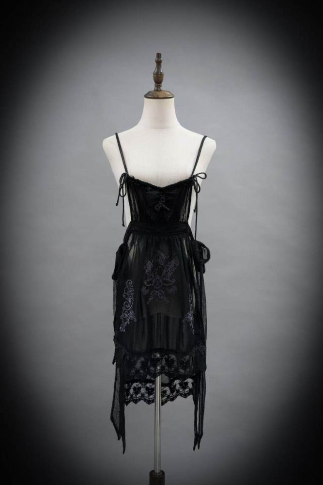 Hyq ～Symbiotic Doll～ Gothic Lolita Blouse Apron and Coat