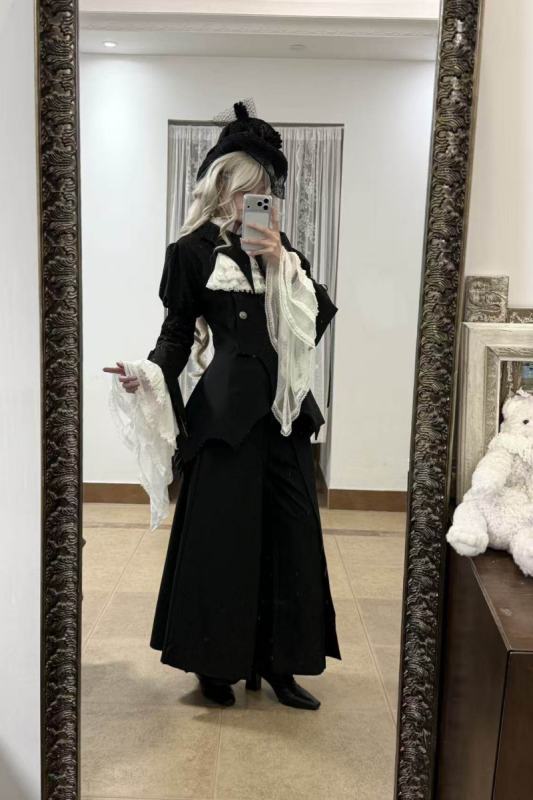 Hyq ～Symbiotic Doll～ Gothic Lolita Blouse Apron and Coat