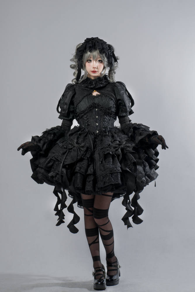 Smoothy Caliburn Gothic Lolita Dress Full Set