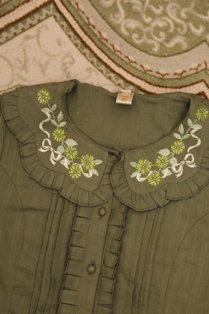 Strawberry Witch Young Girl Nelly 2.0 Lolita Embroidery Blouse 5 Colors