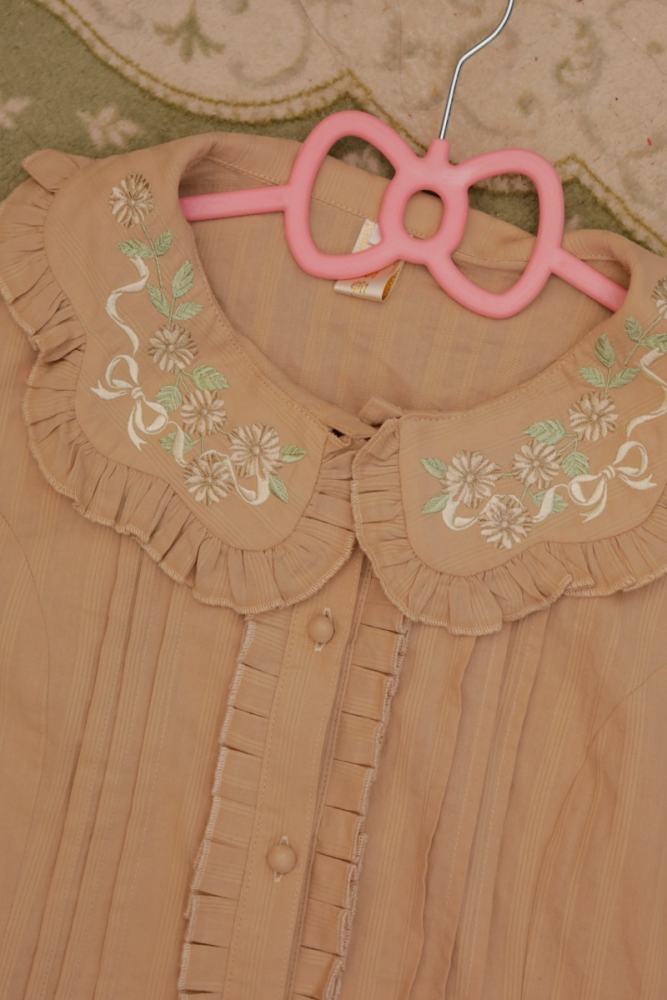Strawberry Witch Young Girl Nelly 2.0 Lolita Embroidery Blouse 5 Colors