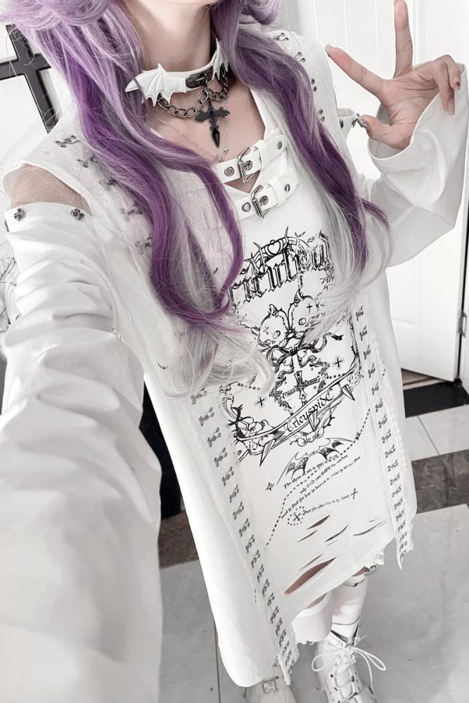 Tricuspid C Shattered Skull Printed Jirai Kei Off Shoulder T-shirt