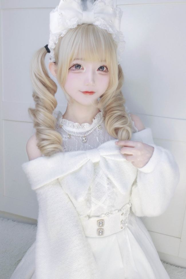 Shirohato Bowknot Lace Patchwork Jirai Kei Long Sleeve Top