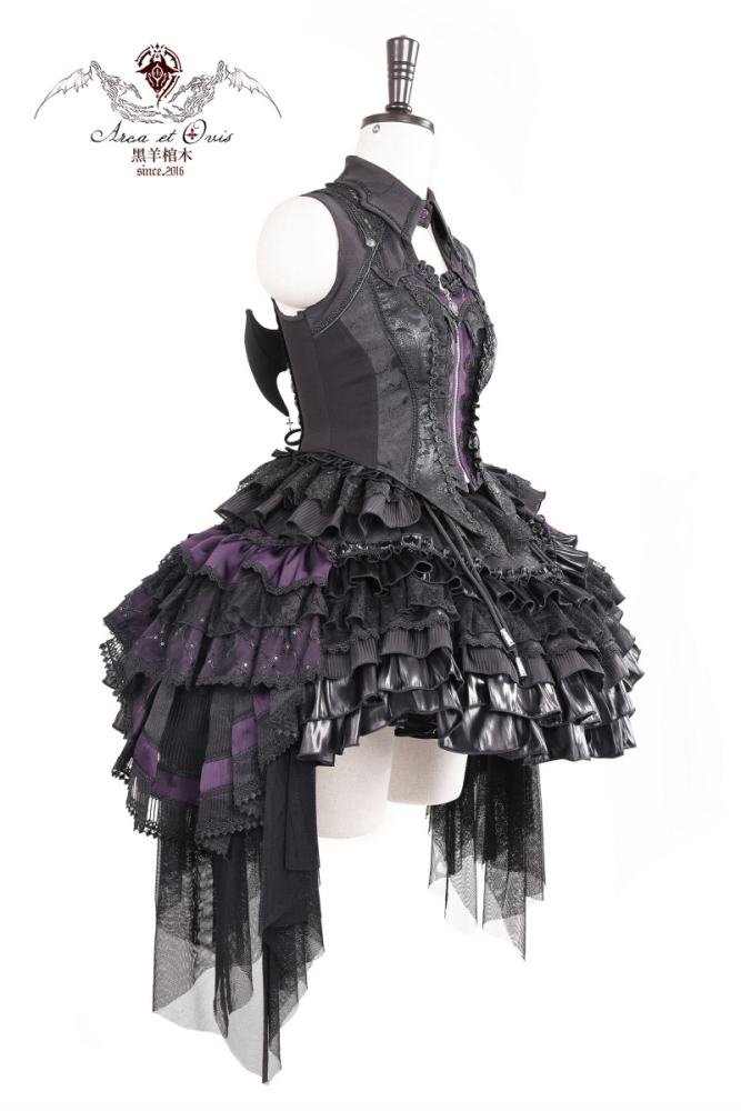 Arca Et Ovis ~The Little Demon~ Gothic Lolita Vest and Skirt Tailing and Bonnet