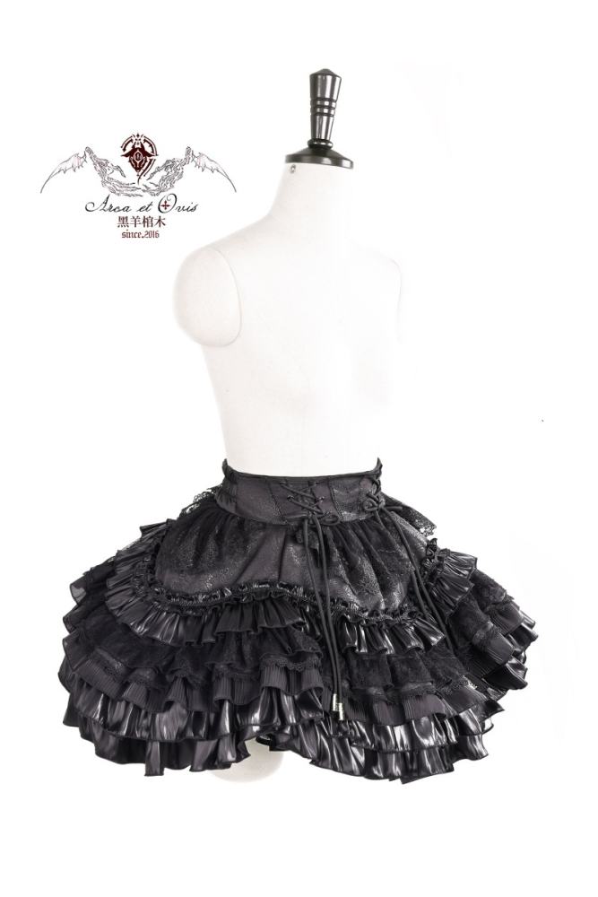 Arca Et Ovis ~The Little Demon~ Gothic Lolita Vest and Skirt Tailing and Bonnet