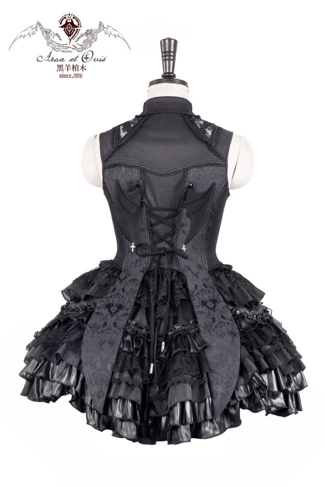 Arca Et Ovis ~The Little Demon~ Gothic Lolita Vest and Skirt Tailing and Bonnet