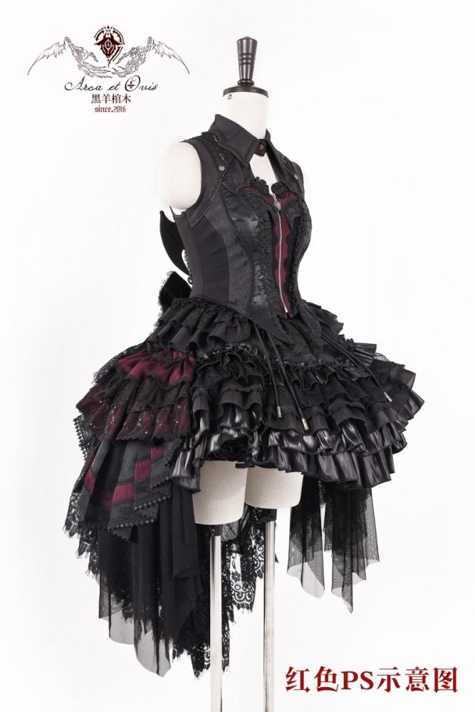 Arca Et Ovis ~The Little Demon~ Gothic Lolita Vest and Skirt Tailing and Bonnet