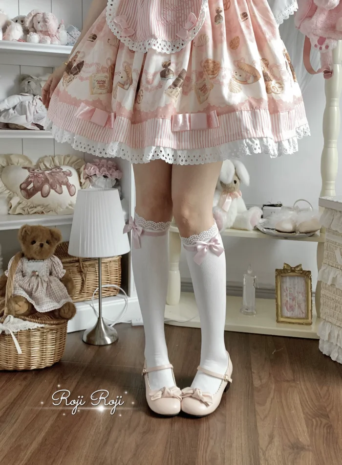 Sweet Lace Trim Lolita Socks