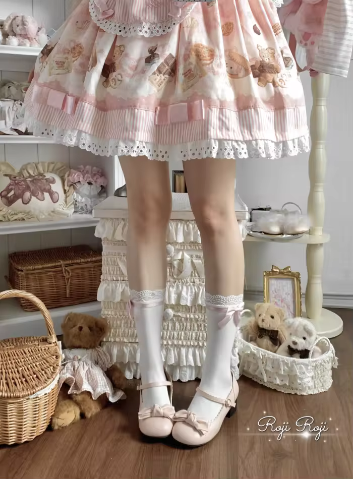 Sweet Lace Trim Lolita Socks