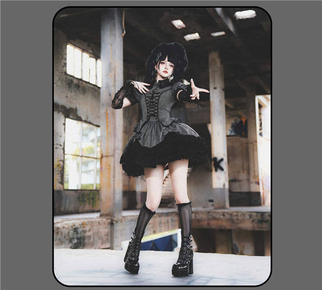 Susin Striped Cross Gothic Set Lolita Dress Clothes