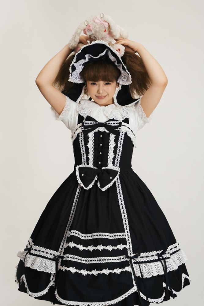 Miss Point Ancient Petal Rabbit Black Cape Lolita Blouse Custom-Tailor