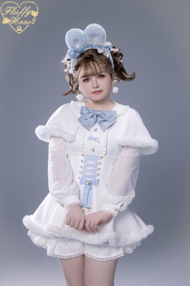 Fluffy Heart X Momo Kawai Jirai Kei Dress Shorts Cape and Brooch