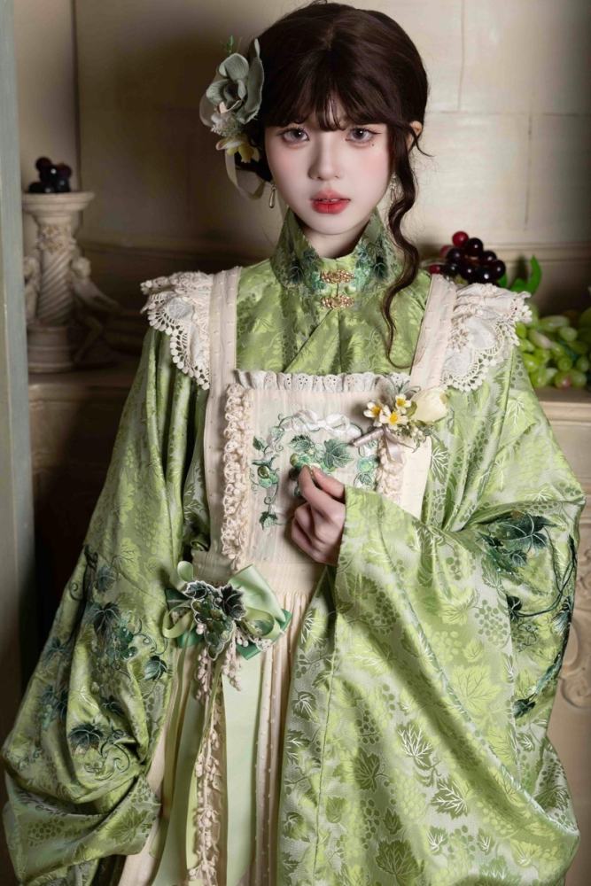 Vineyard Hanfu Qi Lolita Dress Top Apron