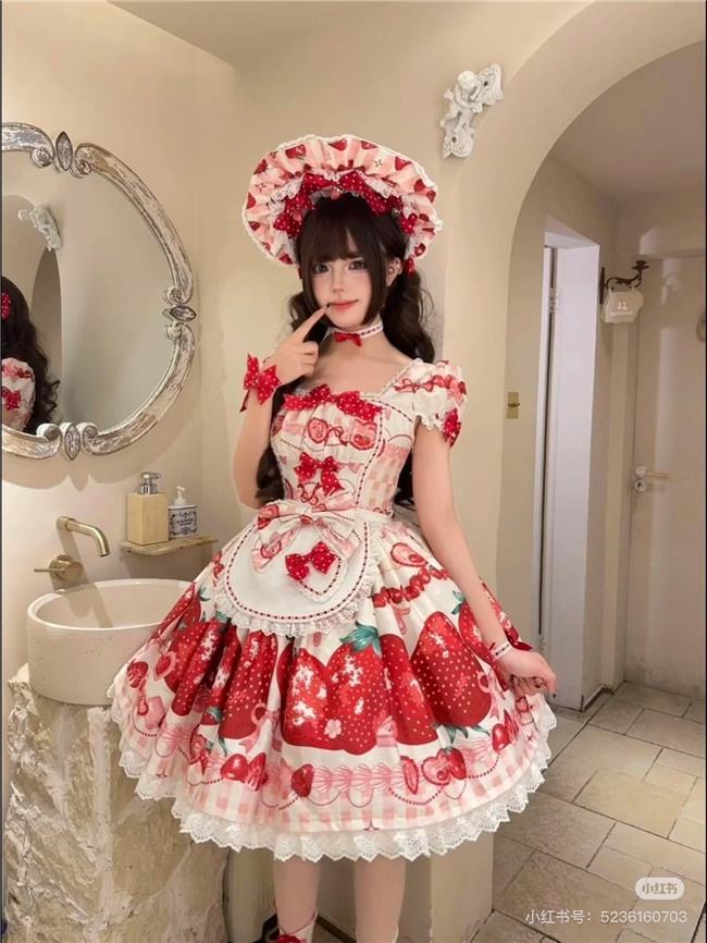 Sweet Strawberry Short Sleeves Lolita Dress and Jumper Dress