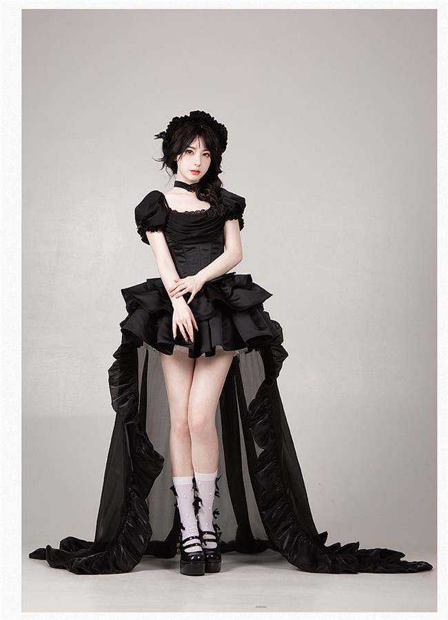 Withpuji Cowl Neck Boned Lolita Dress, Train and Accessories