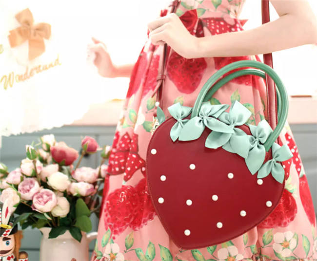 Pearls Bowknot Strawberry Lolita Bag