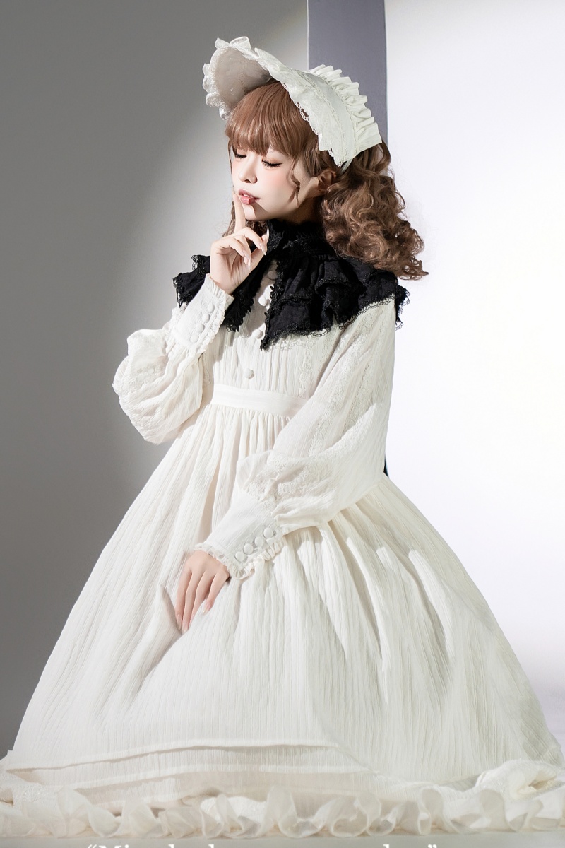 Quiet Place Kuro Shiro Lolita Gothic One Piece Dress