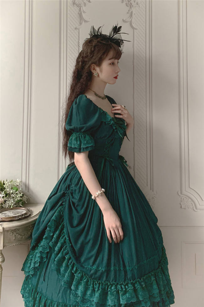The Kiss of Nyx Vintage Classic Lolita Dress