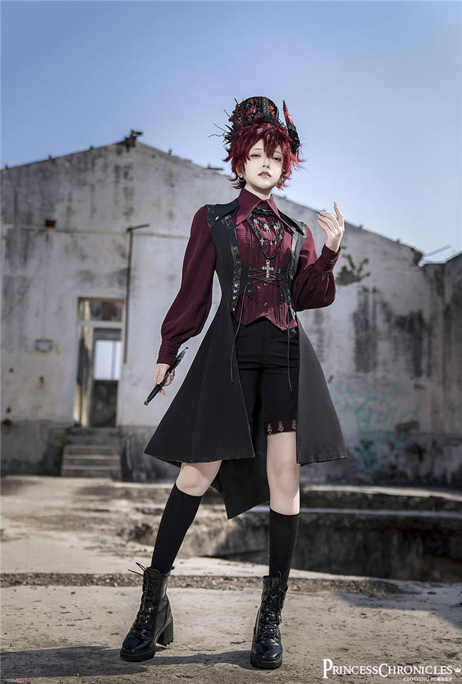 Princess Chronicles Red and Black Vintage Ouji Fashion Blouse,  Vest and Short Pants
