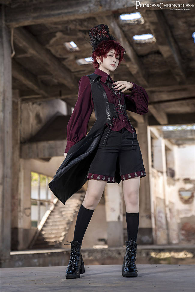Princess Chronicles Red and Black Vintage Ouji Fashion Blouse,  Vest and Short Pants