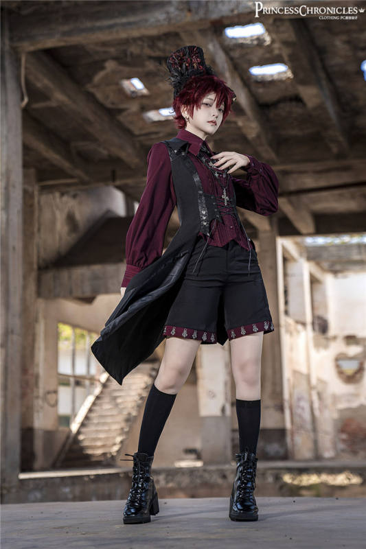 Princess Chronicles Red and Black Vintage Ouji Fashion Blouse,  Vest and Short Pants