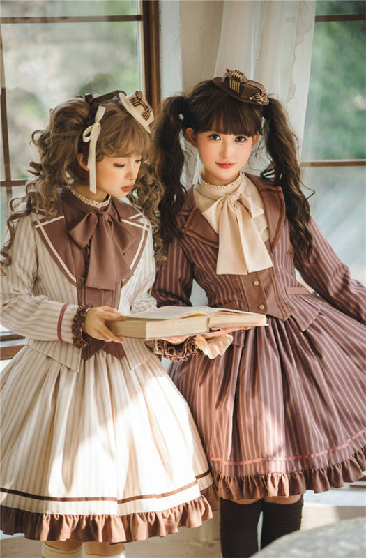 Miss Point Classic Chocolate Stripe Lolita Coat