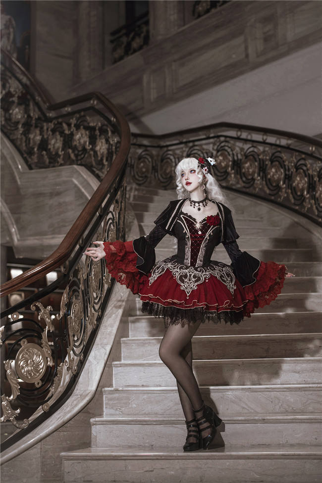 Blood Clan Feast Dark Gothic Lolita Jumper Dress and Bolero