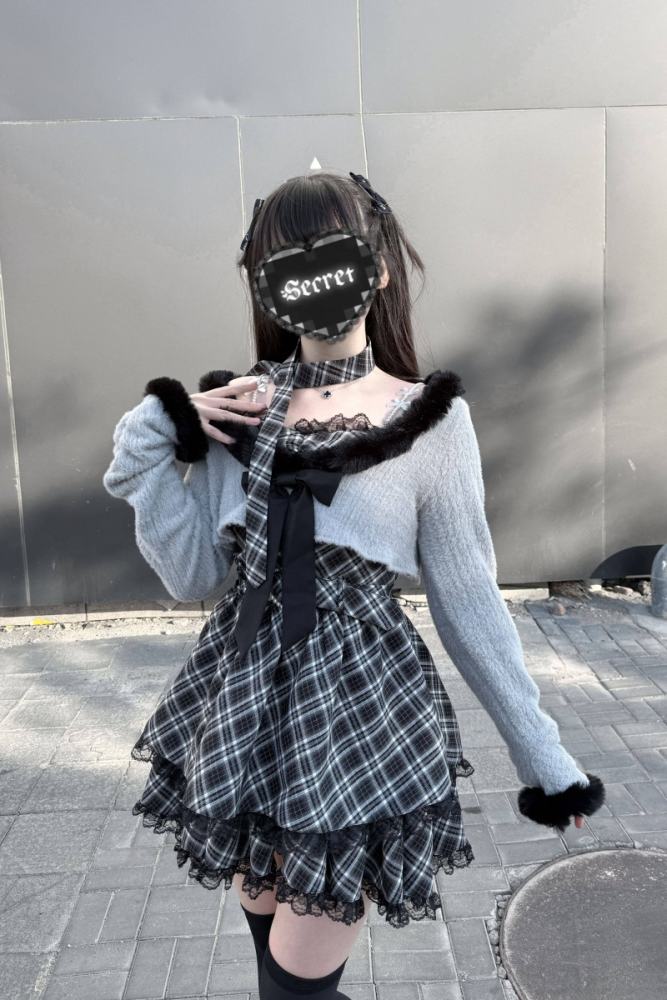 Bug Starting ~Stardust Pact~ Jirai Kei Kuro Plaid Strap Dress
