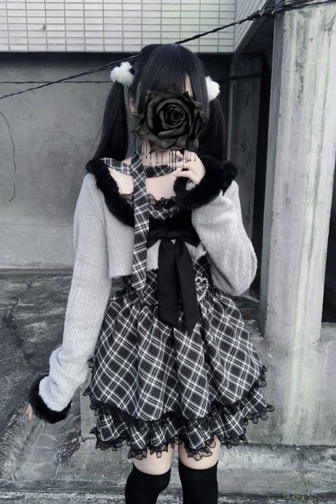 Bug Starting ~Stardust Pact~ Jirai Kei Kuro Plaid Strap Dress