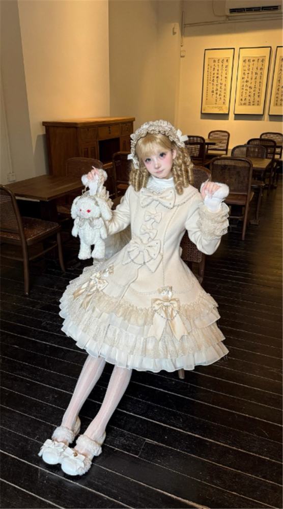 White Bird Pearls Bowknots Sweet Lolita Coat