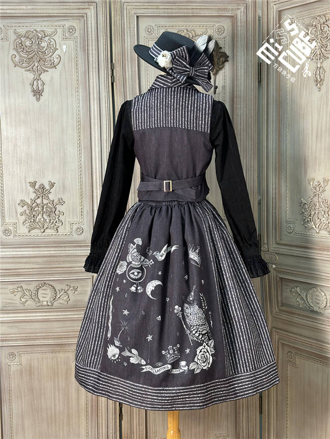 Miss Point Magic Messenger Lolita Skirt