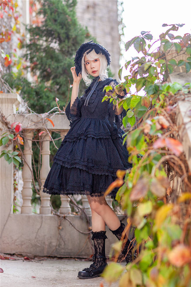Infanta Tower of Dawn Lolita Jumper and Headdress