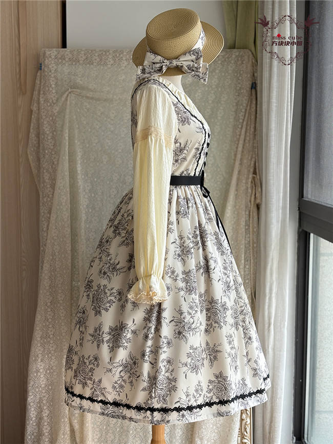 Miss Point Sketch Wild Rose Dirndl Dress One Piece