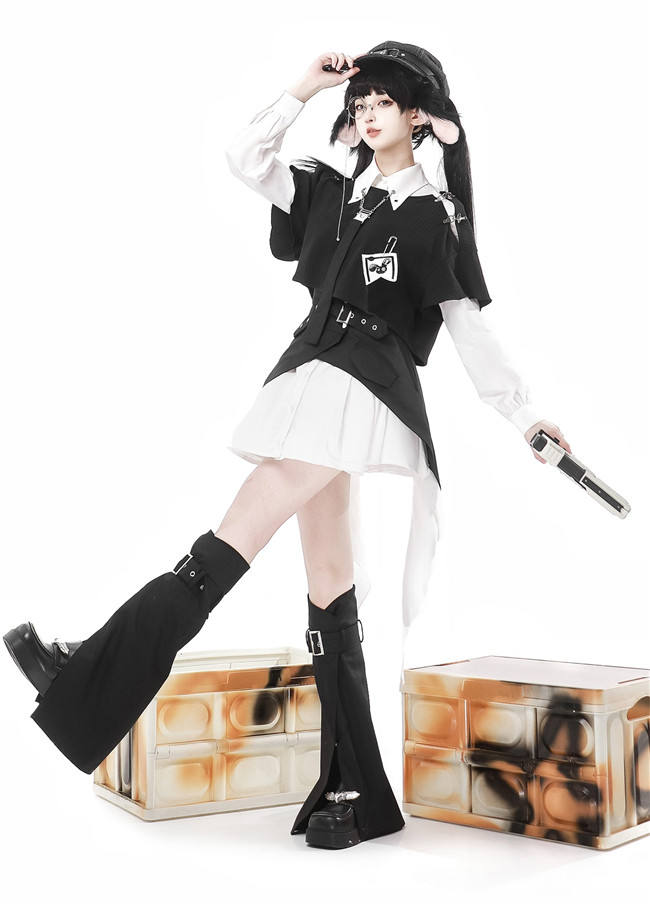 Officer Rabbit Halloween Gothic Lolita Set