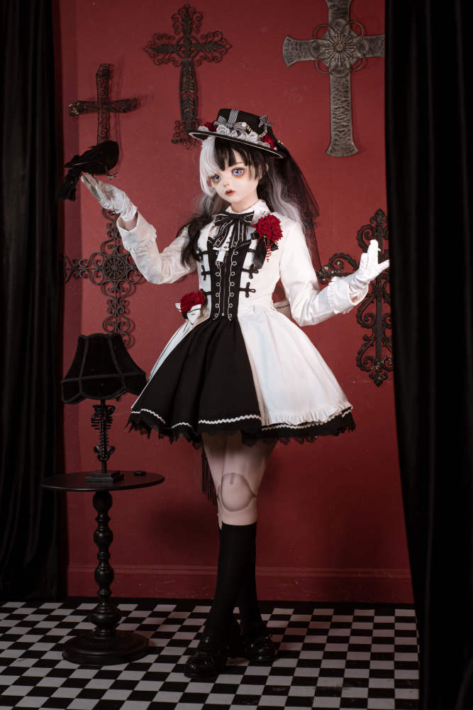 XRWY ~Earl of Rose~ Ouji Black White Coat Pants and Blouse
