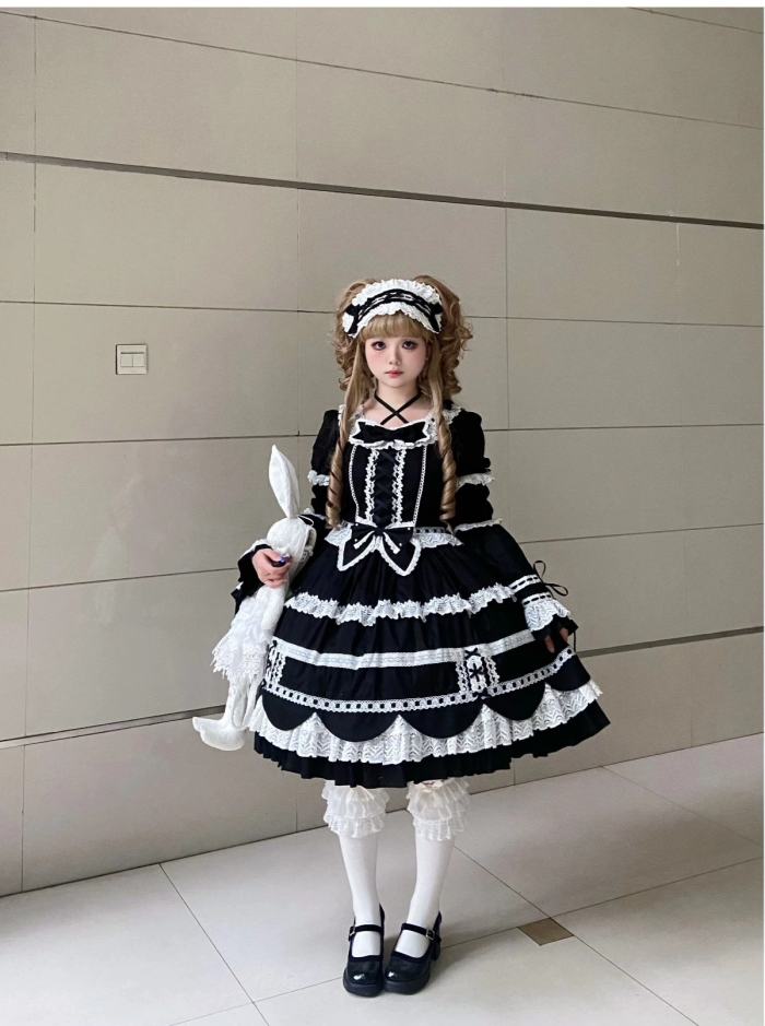 Cream Petal Cotton Lolita Dress and Set-in Sleeves