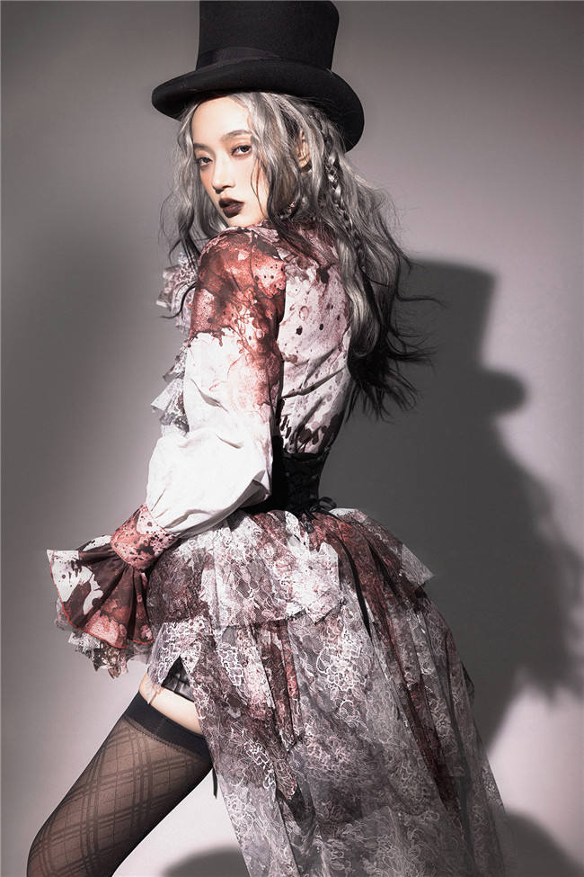 Lilith House Horrible Wonderland Long Sleeves Lolita Blouse
