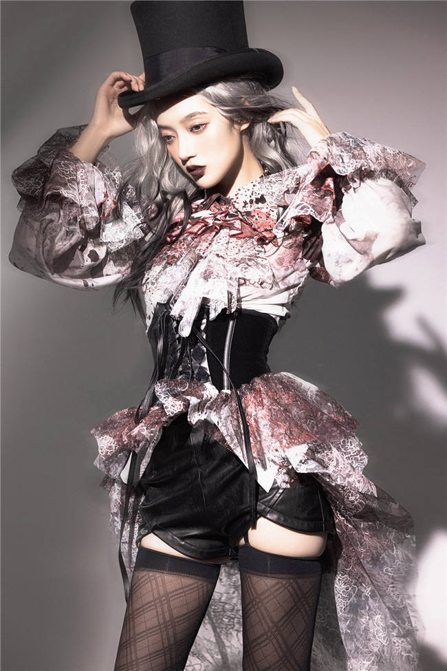 Lilith House Horrible Wonderland Long Sleeves Lolita Blouse