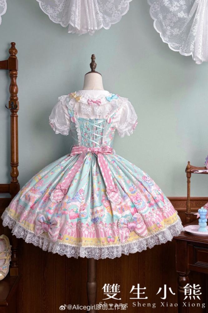 Alice Girl ~Strawberry Macaron~ Sweet Prints Lolita JSK OP and Salopette 4 Colors
