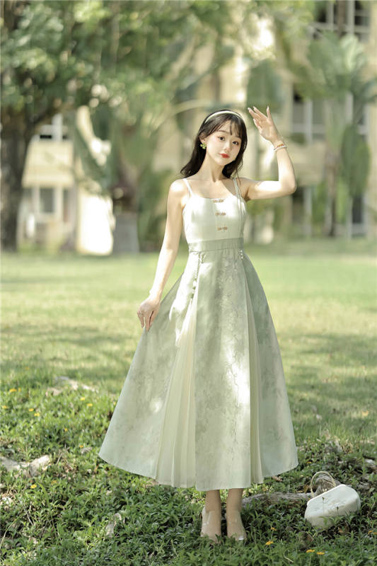 Green Grape Print Hanfu Jumper Dress and Tippet