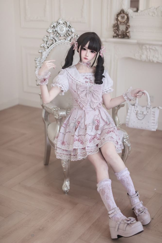Ekomi ~Strawberry Rabbit~ Jirai Kei Dress and Skirt