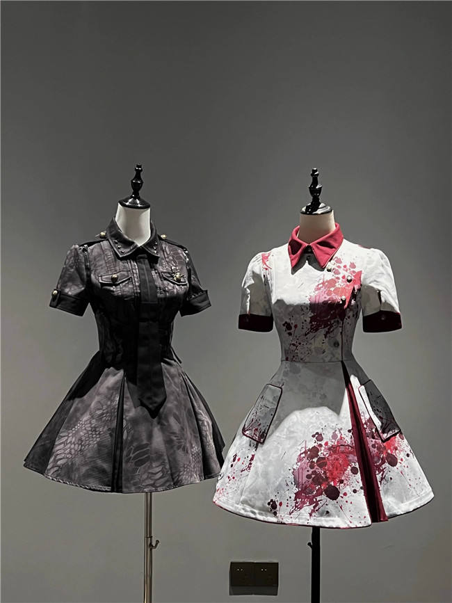 Your Highness Blood Rose Military Lolita Dress, Corset, Necktie and Medal