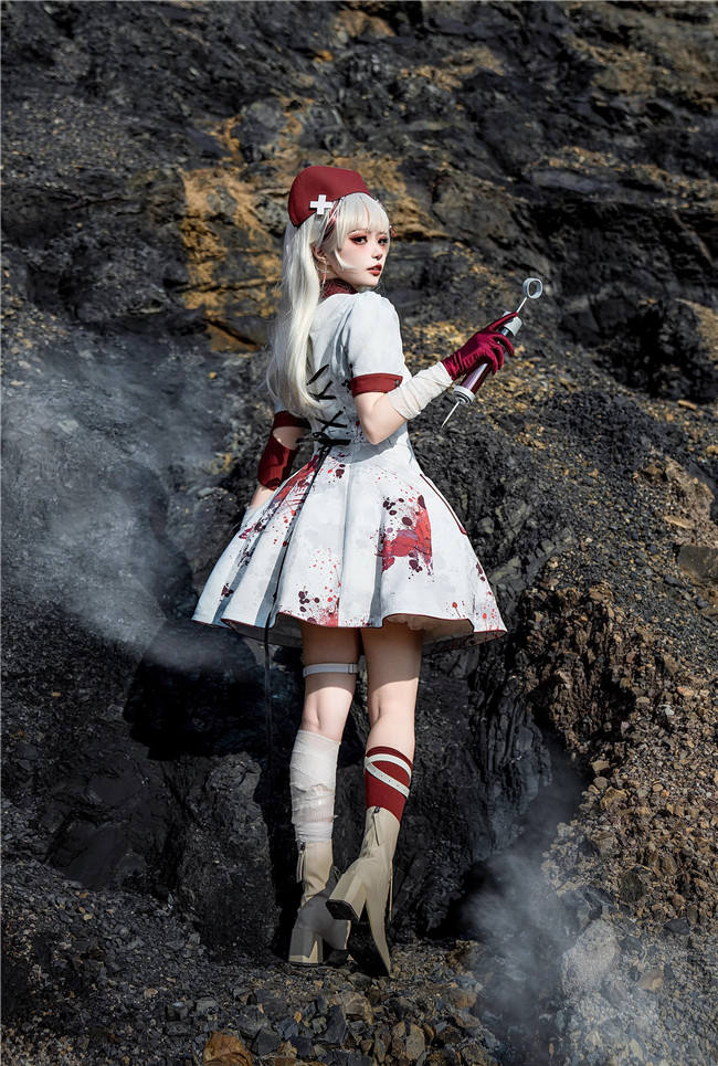 Your Highness Blood Rose Military Lolita Dress, Corset, Necktie and Medal