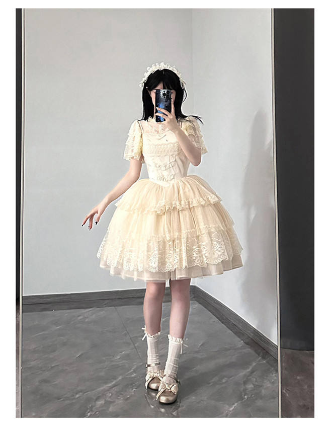 Withpuji Ivory Tower Classic Lolita Dress and Accessories