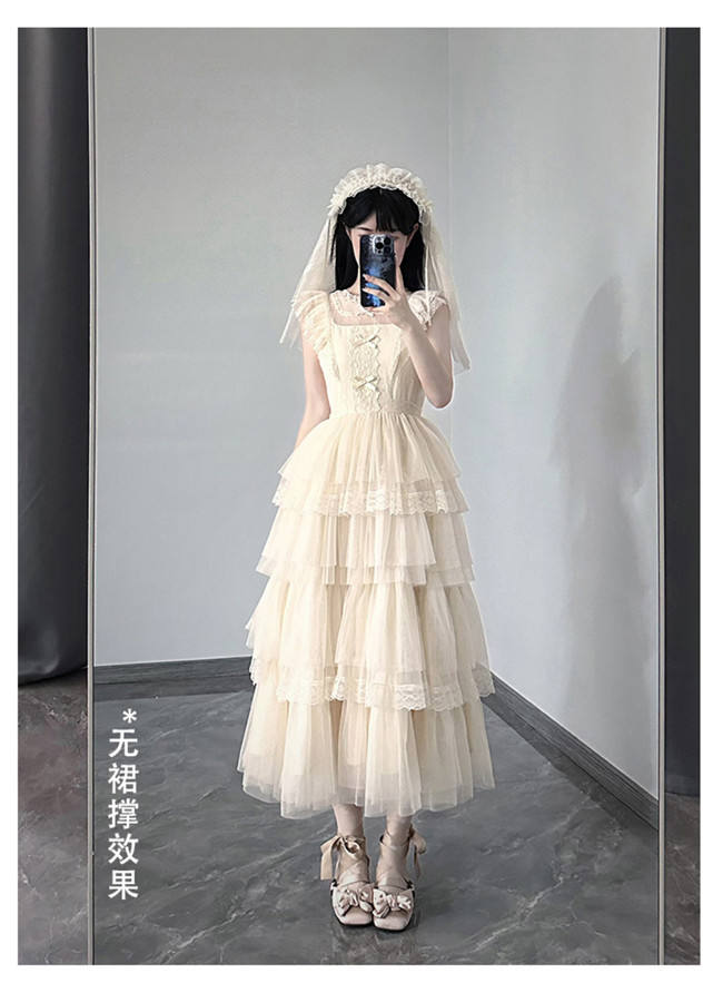 Withpuji Ivory Tower Classic Lolita Dress and Accessories