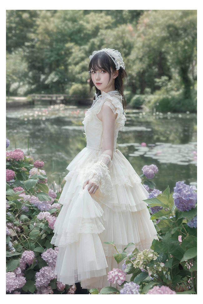 Withpuji Ivory Tower Classic Lolita Dress and Accessories
