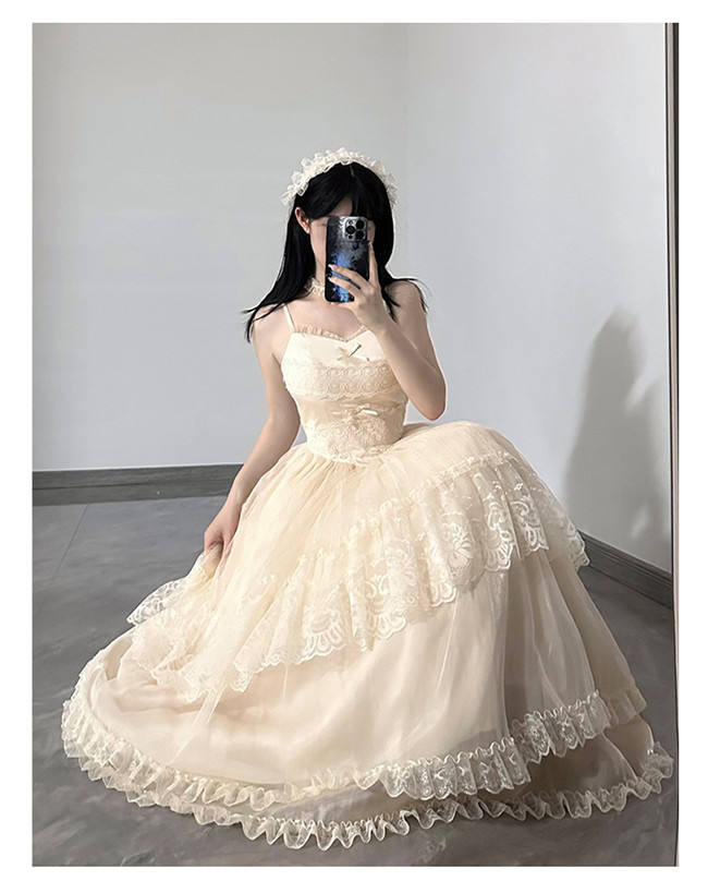Withpuji Ivory Tower Classic Lolita Dress and Accessories